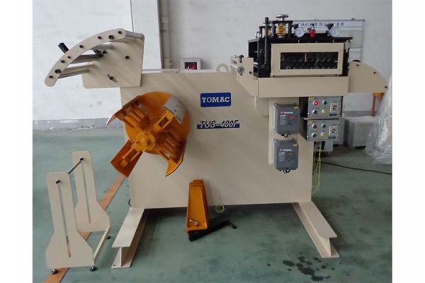 Xả & Nắn thẳng 2 in 1 TUS-F Series Rộng: 200-600mm, Dày: 0.1-1.5mm